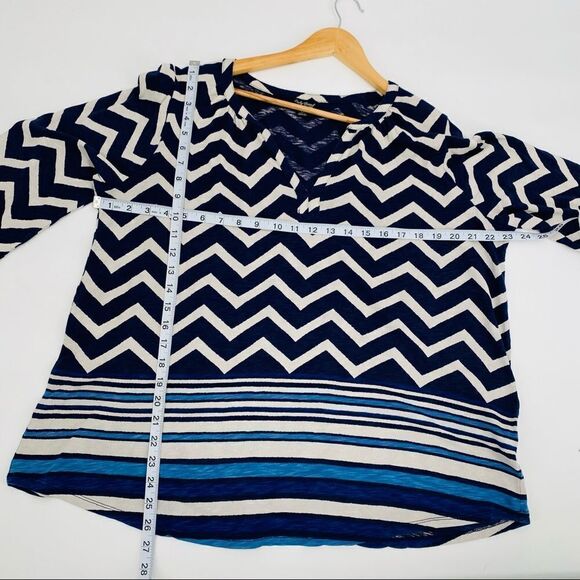 Lucky brand zigzag navy and white stripe top size 1x - Picture 4 of 6